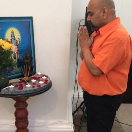 3Poklona Dhanvantri.jpg